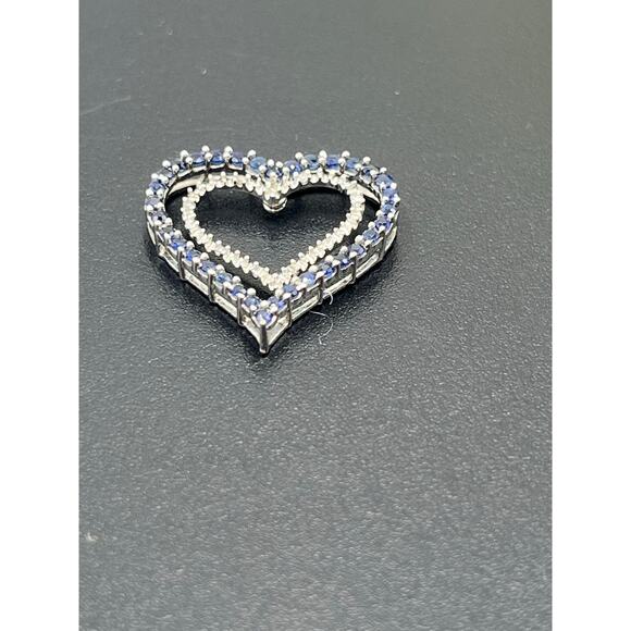 JWBR 10k White Gold Double Heart Pendant Blue Spinel and Diamond
21mm, 1.71g - Picture 7 of 9
